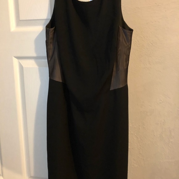 Ann Taylor Kate Hudson Little Black Dress - Picture 3 of 4
